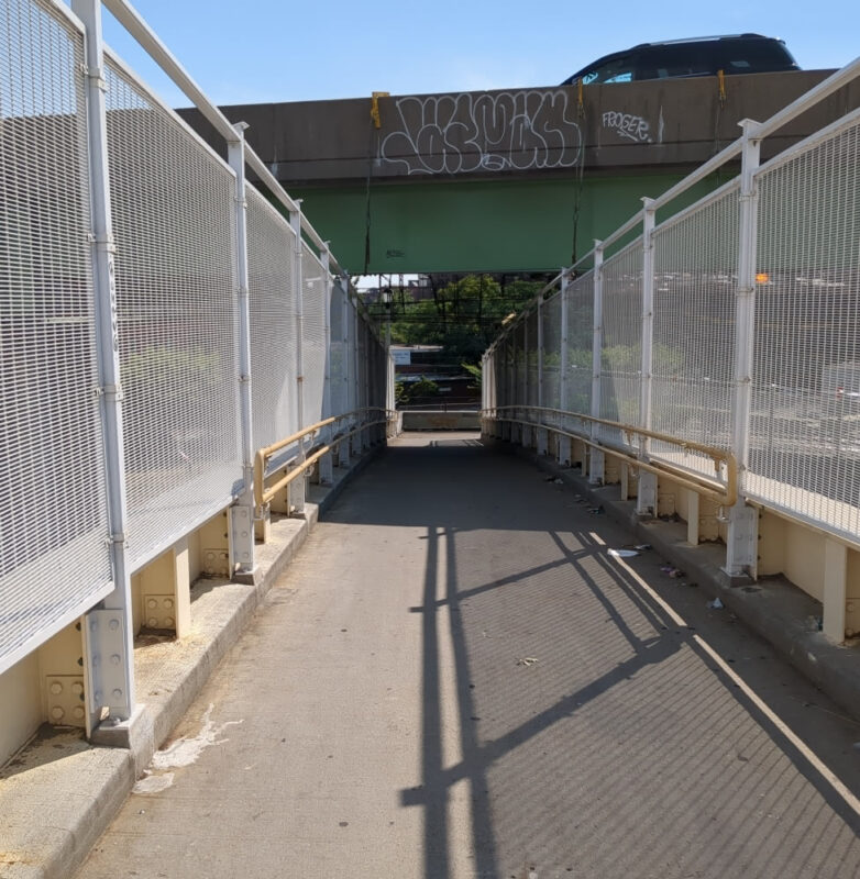 Section on Red Hook side of Hamilton Avenue Footbridge between two overpass segments.